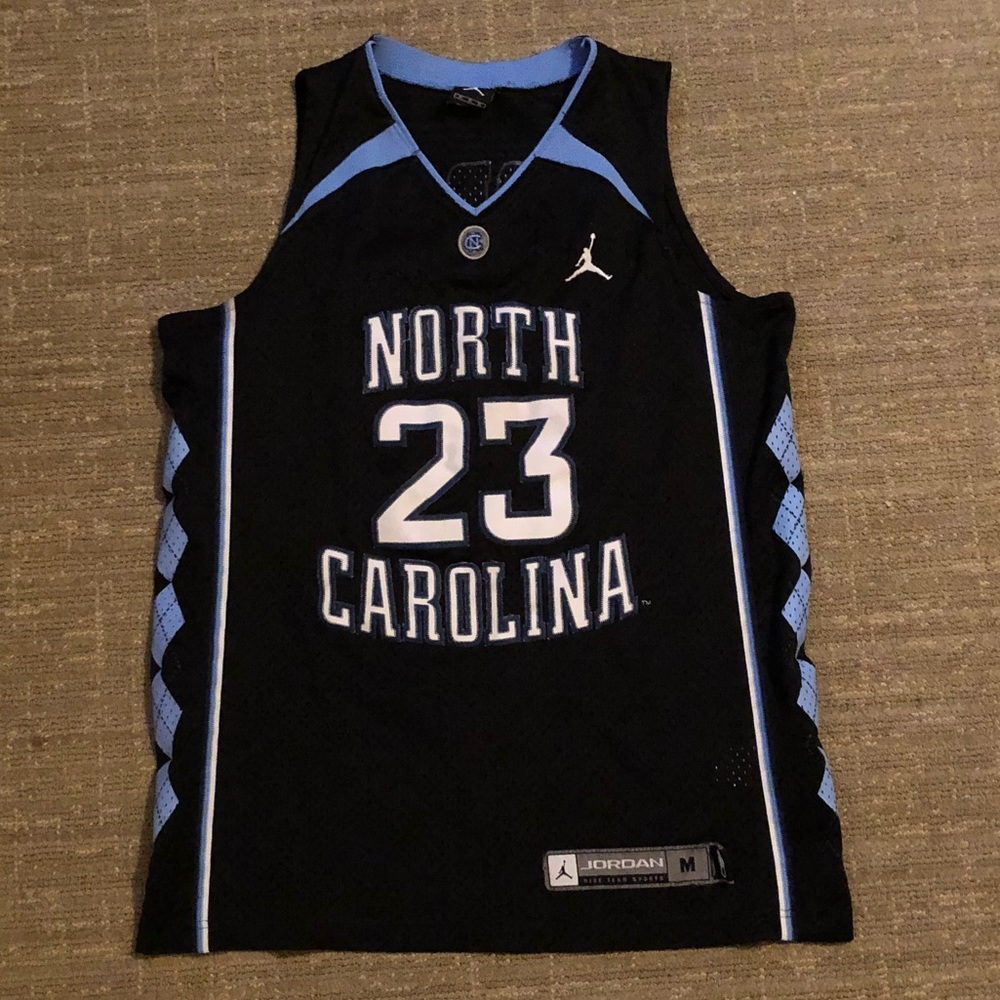 MICHAEL JORDAN #23 NORTH CAROLINA JERSEY